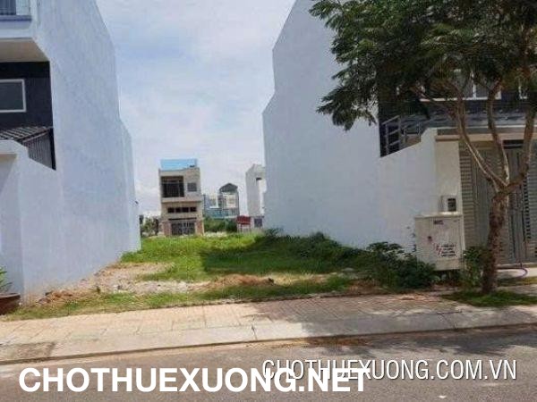 Cho thuê đất 91m² tại Lạc Long Quân- Hà Nội